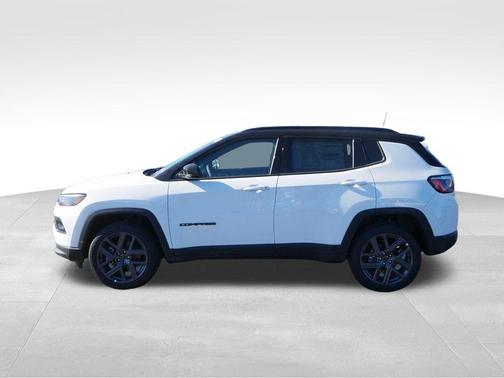 Bright White Clearcoat 2026 Jeep Compass Limited