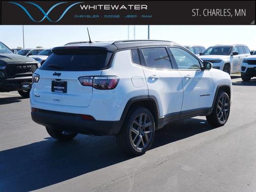 Bright White Clearcoat 2026 Jeep Compass Limited