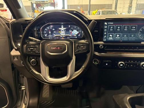 Sterling Metallic 2024 GMC Sierra 2500 SLE