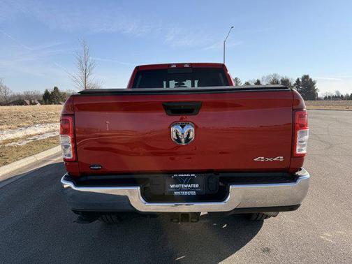 2022 RAM 2500 Tradesman Crew Cab 4x4 6'4' Box