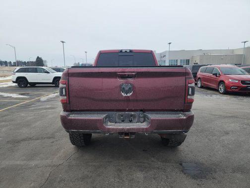 2023 RAM 2500 Laramie Crew Cab 4x4 6'4' Box