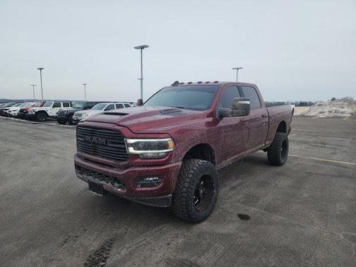 2023 RAM 2500 Laramie Crew Cab 4x4 6'4' Box