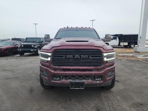 2023 RAM 2500 Laramie Crew Cab 4x4 6'4' Box