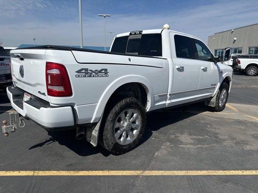 Bright White Clearcoat 2019 RAM 2500 Limited Crew Cab 4x4 6'4' Box