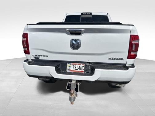 Bright White Clearcoat 2019 RAM 2500 Limited Crew Cab 4x4 6'4' Box