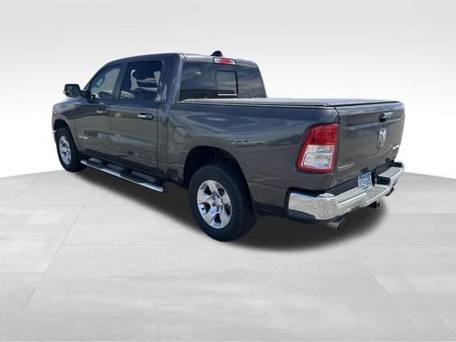 Granite Crystal Metallic Clearcoat 2019 RAM 1500 Big Horn
