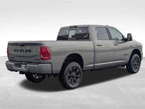 Ceramic Gray Clearcoat 2026 RAM 3500 Laramie Crew Cab 4x4 6'4' Box