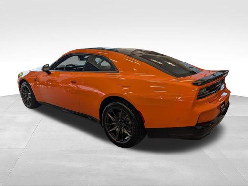 Header Orange Clearcoat 2026 Dodge Charger R/T Scat Pack