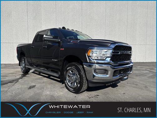 2020 RAM 2500 Tradesman Crew Cab 4X4 6'4' Box