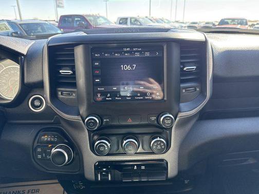 2020 RAM 2500 Tradesman Crew Cab 4X4 6'4' Box