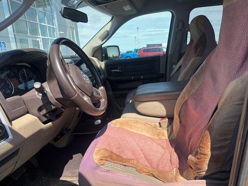 Saddle Brown Pearlcoat 2012 RAM 1500 SLT