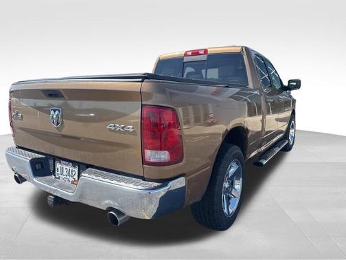 Saddle Brown Pearlcoat 2012 RAM 1500 SLT