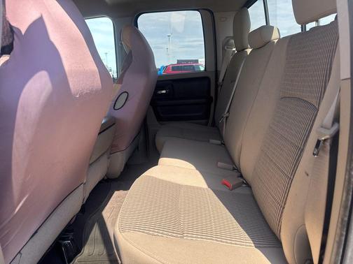 Saddle Brown Pearlcoat 2012 RAM 1500 SLT