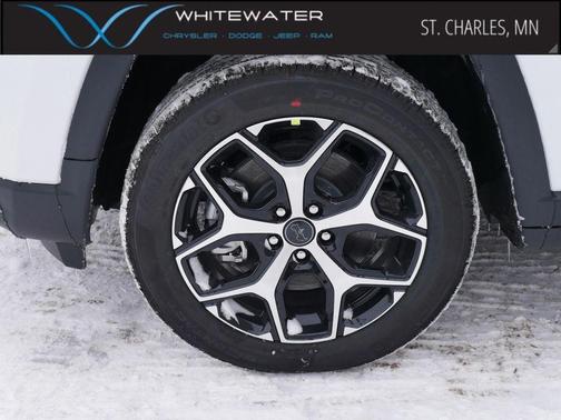 Bright White Clearcoat 2026 Jeep Compass Limited