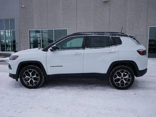 Bright White Clearcoat 2026 Jeep Compass Limited
