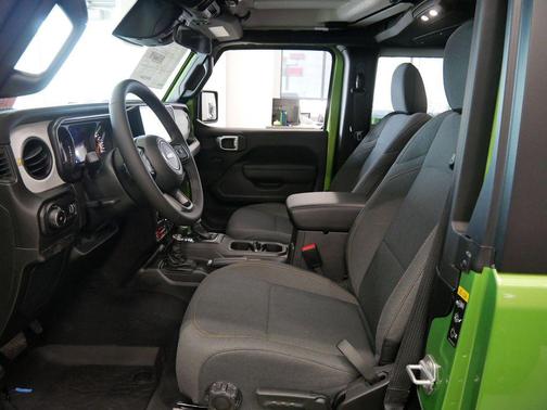 Mojito Clearcoat 2026 Jeep Wrangler Willys