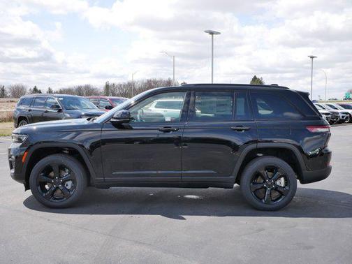 2025 Jeep Grand Cherokee Limited X