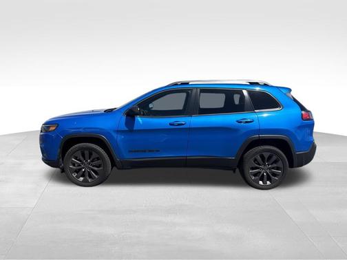 Hydro Blue Pearlcoat 2021 Jeep Cherokee Latitude Lux