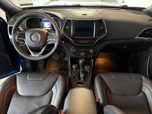 Hydro Blue Pearlcoat 2021 Jeep Cherokee Latitude Lux