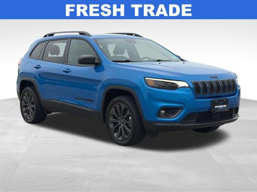 Hydro Blue Pearlcoat 2021 Jeep Cherokee Latitude Lux