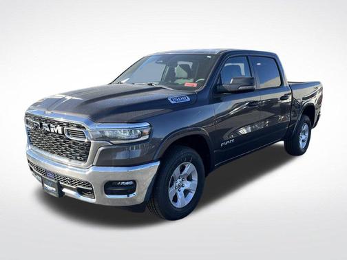 Granite Crystal Metallic Clearcoat 2026 RAM 1500 Big Horn/Lone Star