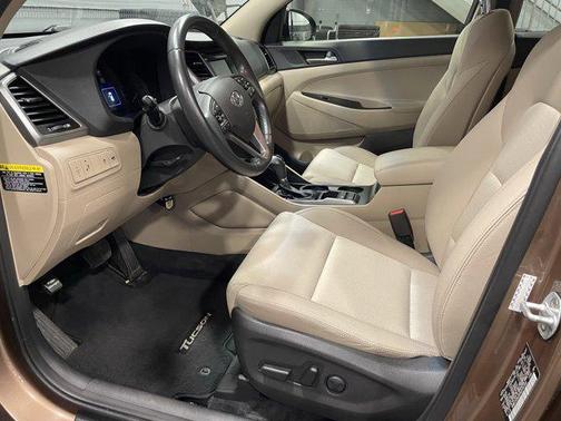 2017 Hyundai TUCSON Sport