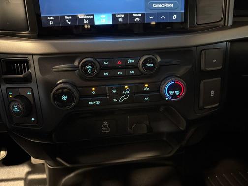 Agate Black Metallic 2025 Ford F-150 XL