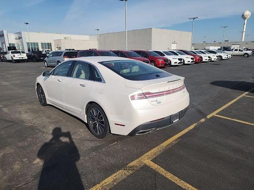 2019 Lincoln MKZ Standard