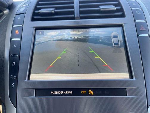 White Platinum 2019 Lincoln MKZ Standard