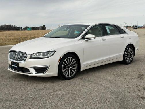 2019 Lincoln MKZ Standard