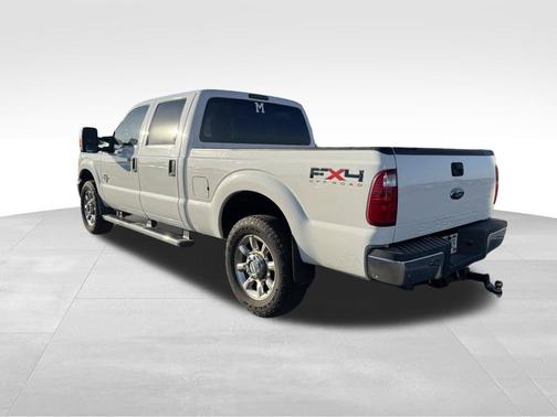Oxford White 2011 Ford F-250 XLT