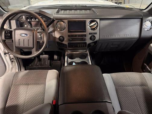 Oxford White 2011 Ford F-250 XLT