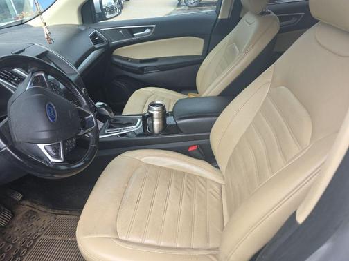 Ingot Silver Metallic 2018 Ford Edge SEL