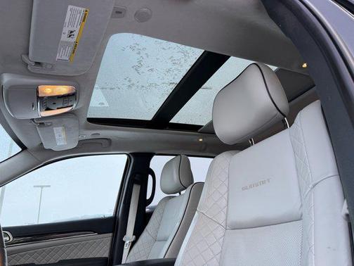 2020 Jeep Grand Cherokee Summit