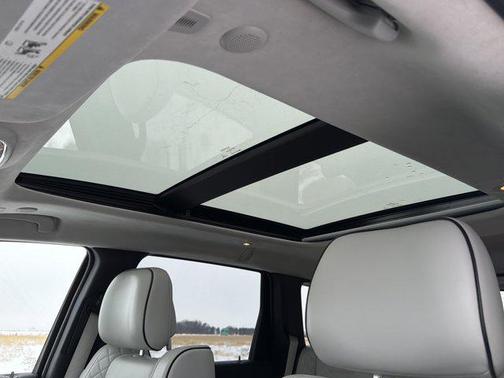 2020 Jeep Grand Cherokee Summit