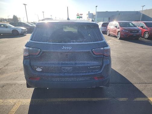 Granite Crystal Metallic Clearcoat 2020 Jeep Compass Limited