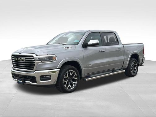 Billet Silver Metallic Clearcoat 2025 RAM 1500 Laramie