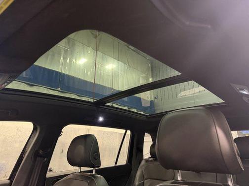 2022 Volkswagen Tiguan 2.0T SEL R-Line 4MOTION