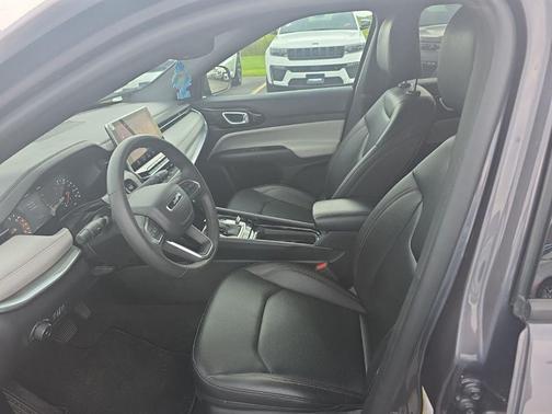 Baltic Gray Metallic Clearcoat 2024 Jeep Compass Limited