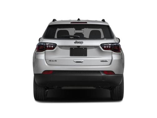 Diamond Black Crystal Pearlcoat 2026 Jeep Compass Limited