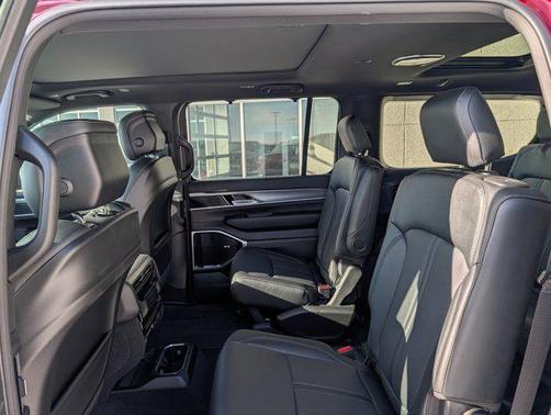 2026 Jeep Grand Wagoneer Limited Reserve 4x4