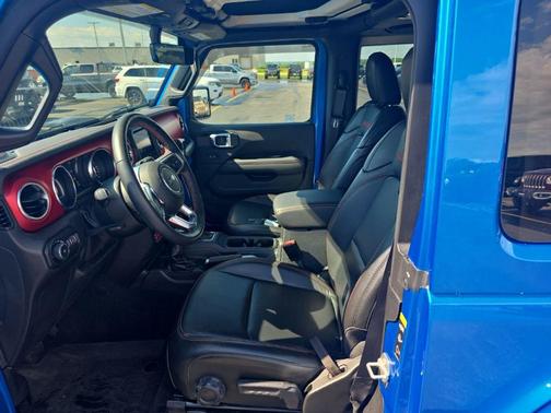 Hydro Blue Pearlcoat 2022 Jeep Wrangler Rubicon