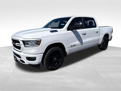 Bright White Clearcoat 2023 RAM 1500 Big Horn/Lone Star