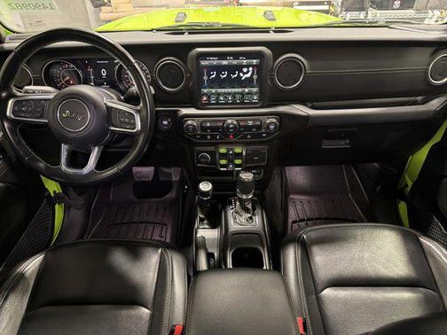 2021 Jeep Gladiator Overland