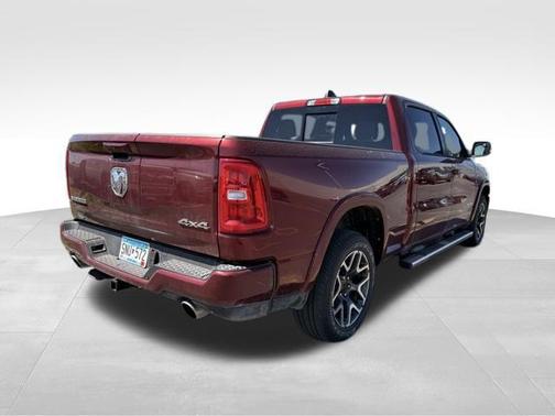 Delmonico Red Pearlcoat 2025 RAM 1500 Laramie