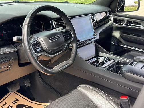 Bright White 2023 Jeep Grand Wagoneer Series II Obsidian