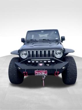 Black Clearcoat 2022 Jeep Wrangler Unlimited Sahara