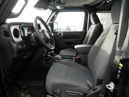 Black Clearcoat 2026 Jeep Wrangler Willys