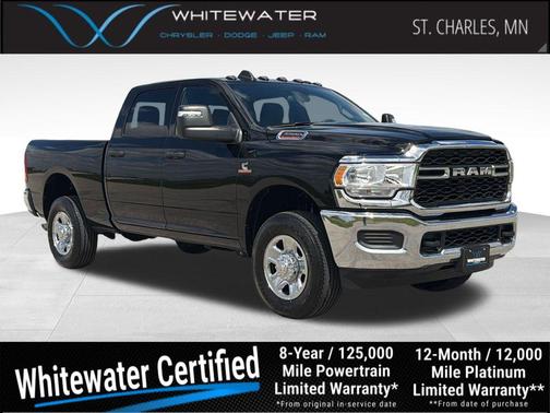 Diamond Black Crystal Pearlcoat 2024 RAM 3500 Tradesman Crew Cab 4x4 6'4' Box