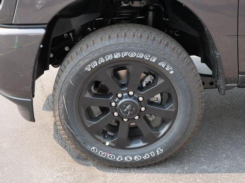 Granite Crystal Metallic Clearcoat 2026 RAM 2500 Big Horn Crew Cab 4x4 6'4' Box